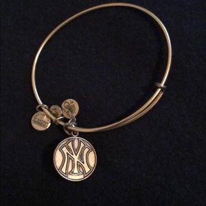 Yankees Alex and Ani